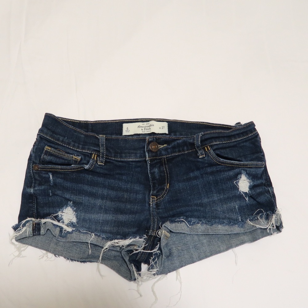 Hollister Jean shorts